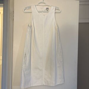 White Sleeveless Dress